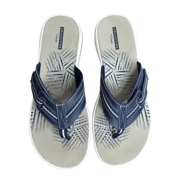 Amazon.com | Clarks 261515214045 Brinkley JazzH Blue Grey  Clarks Collection Brinkley Jazz Thong Flip Flop Sandals Womens Size 9 Navy Blue